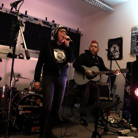 Dead Ginns (D, Fichtelgebirge) Punkrock City Hof - 5. Januar 2026 (13).JPG